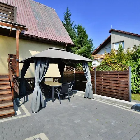 Βίλα Holiday Villa,